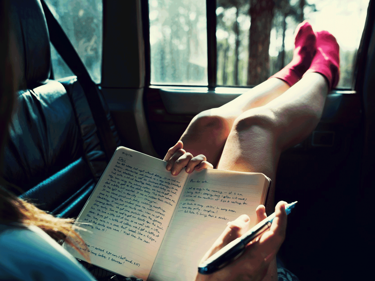 Tagebuch schreiben für emotionale Balance – kreative Selbstreflexion durch Journaling