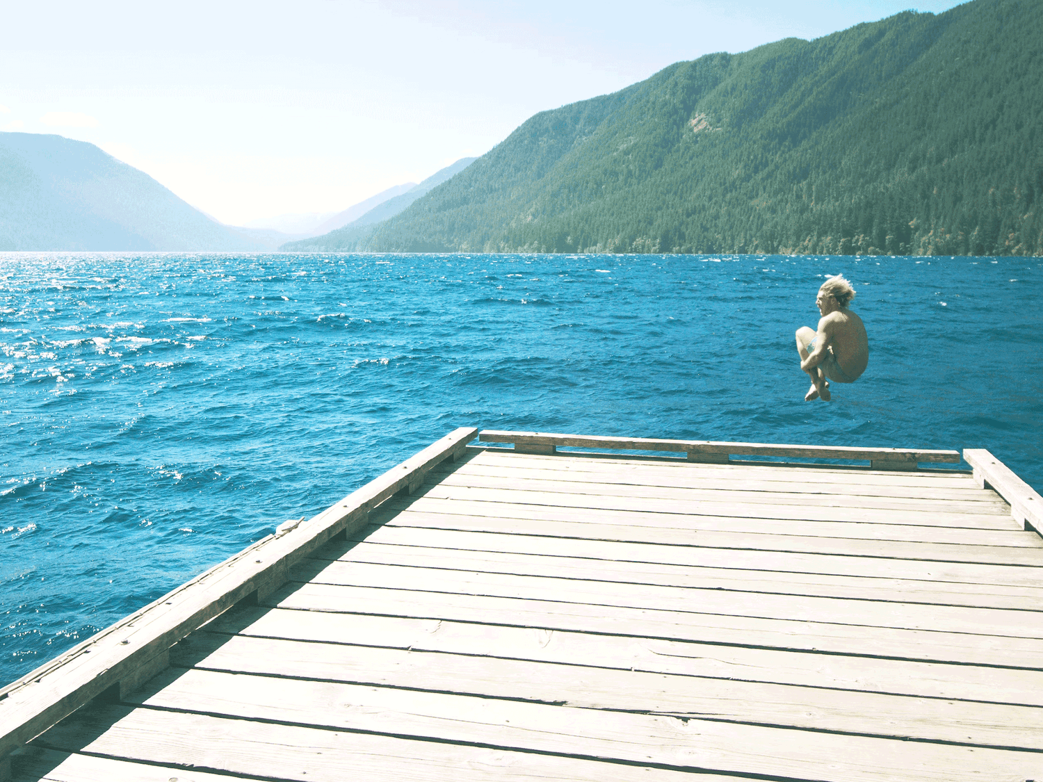 Darf ich vorstellen: Action for Happiness, Projekt mentales Wohlbefinden, Glücksforschung, weltweite Initiative, mitmachen, Wie kann ich mein Wohlbefinden steigern?