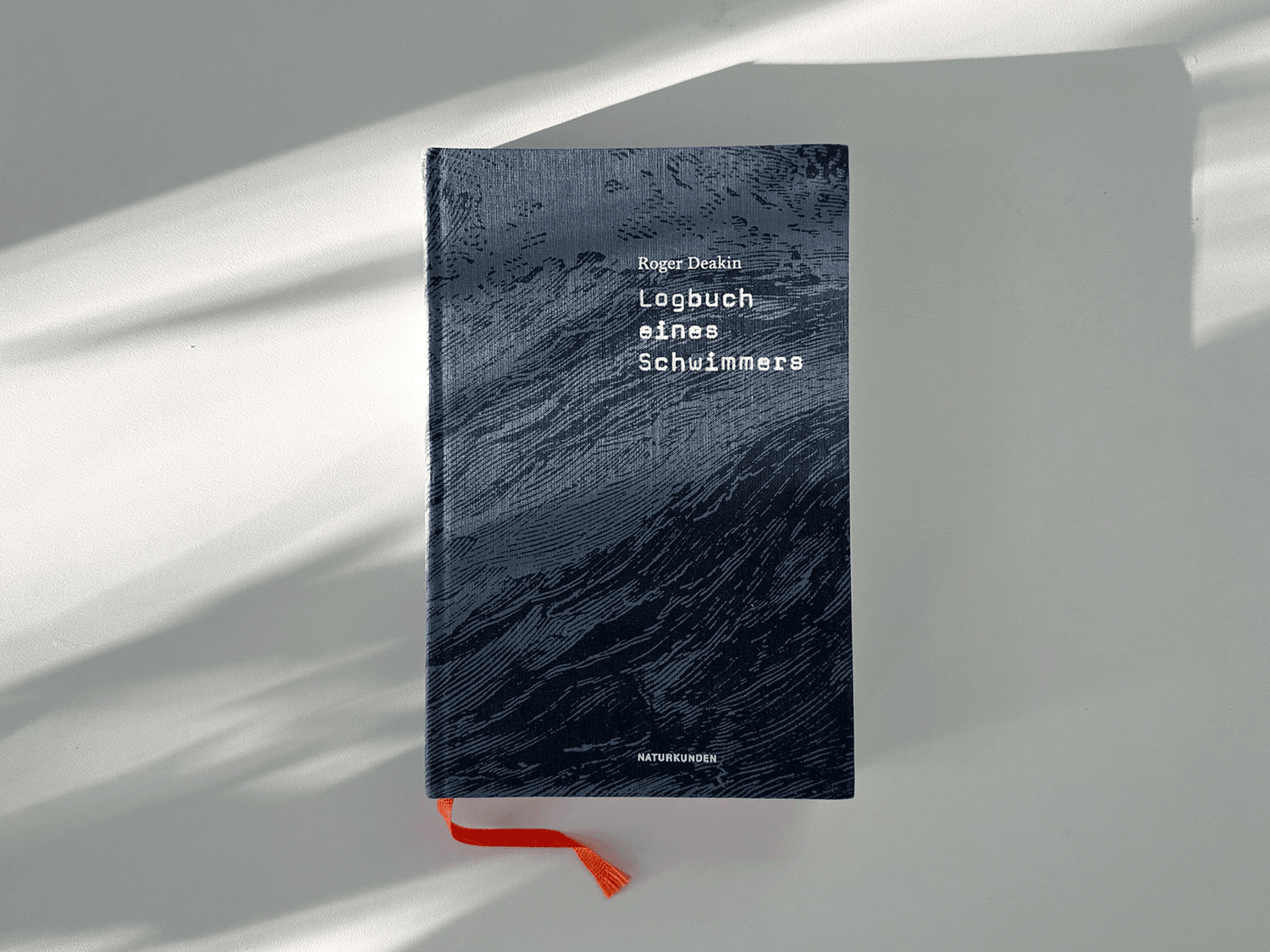 Buchtipp „Logbuch eines Schwimmers“ – faszinierende Weltentdeckung aus der Froschperspektive lesen und erleben