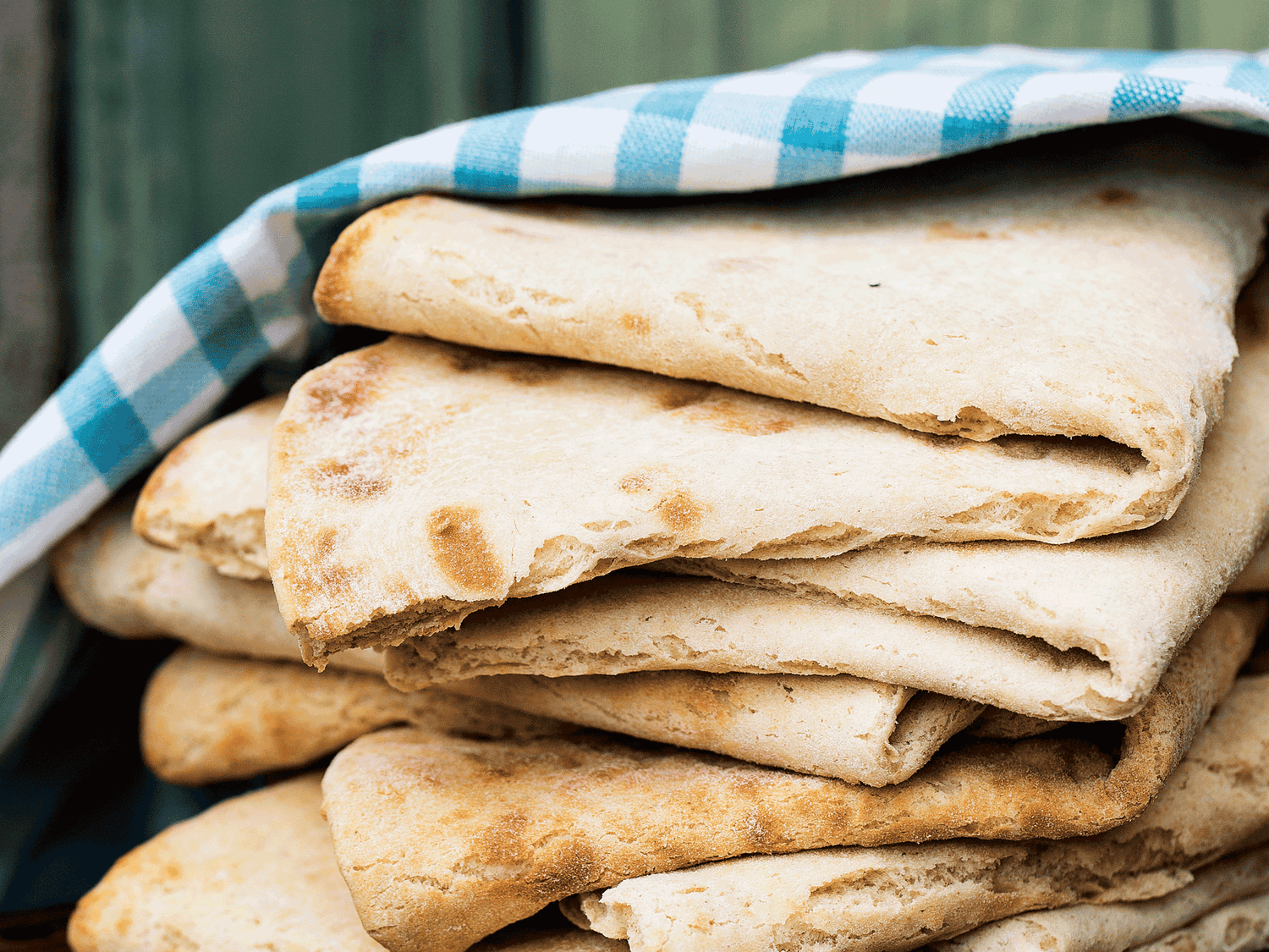 Rezept für weiches Fladenbrot – einfach selbst gemacht, lecker und vielseitig für den Alltag