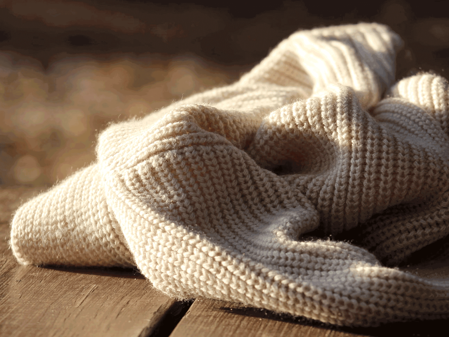 Care & Repair Anleitung – So pflegst du selbstgestrickte Kleidung richtig und verlängerst ihre Lebensdauer