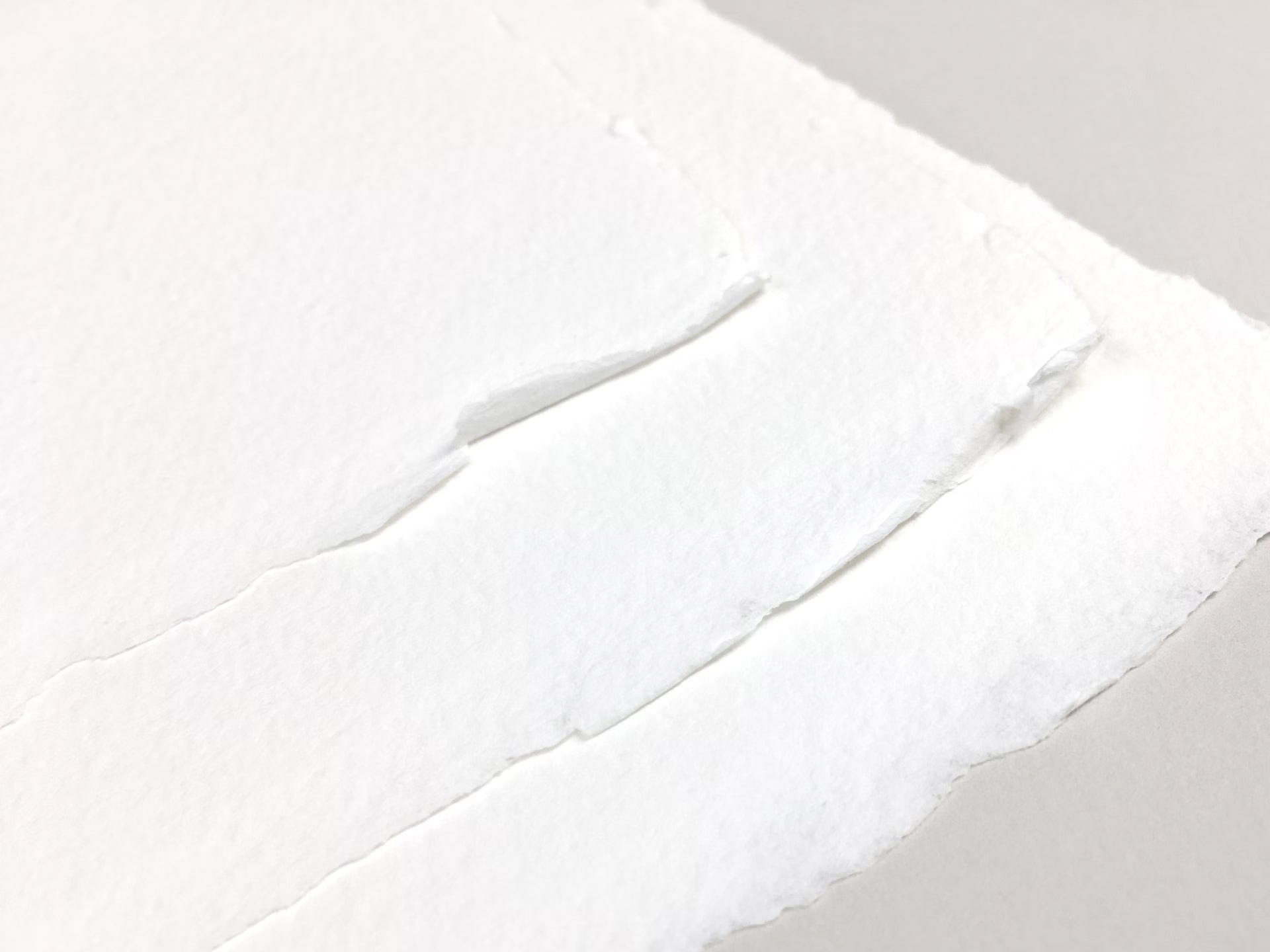 DIY Anleitung: Wie handgeschöpftes Papier entsteht