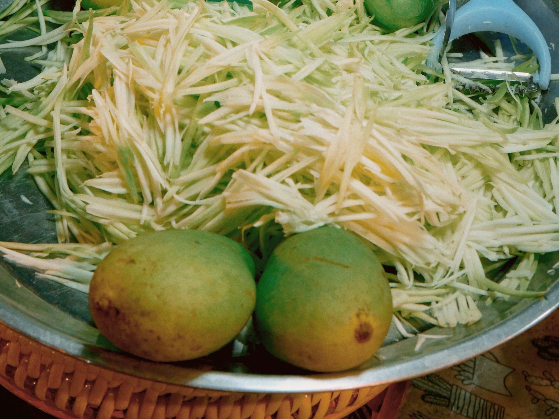 Rezept: Salat aus grünen Mangos